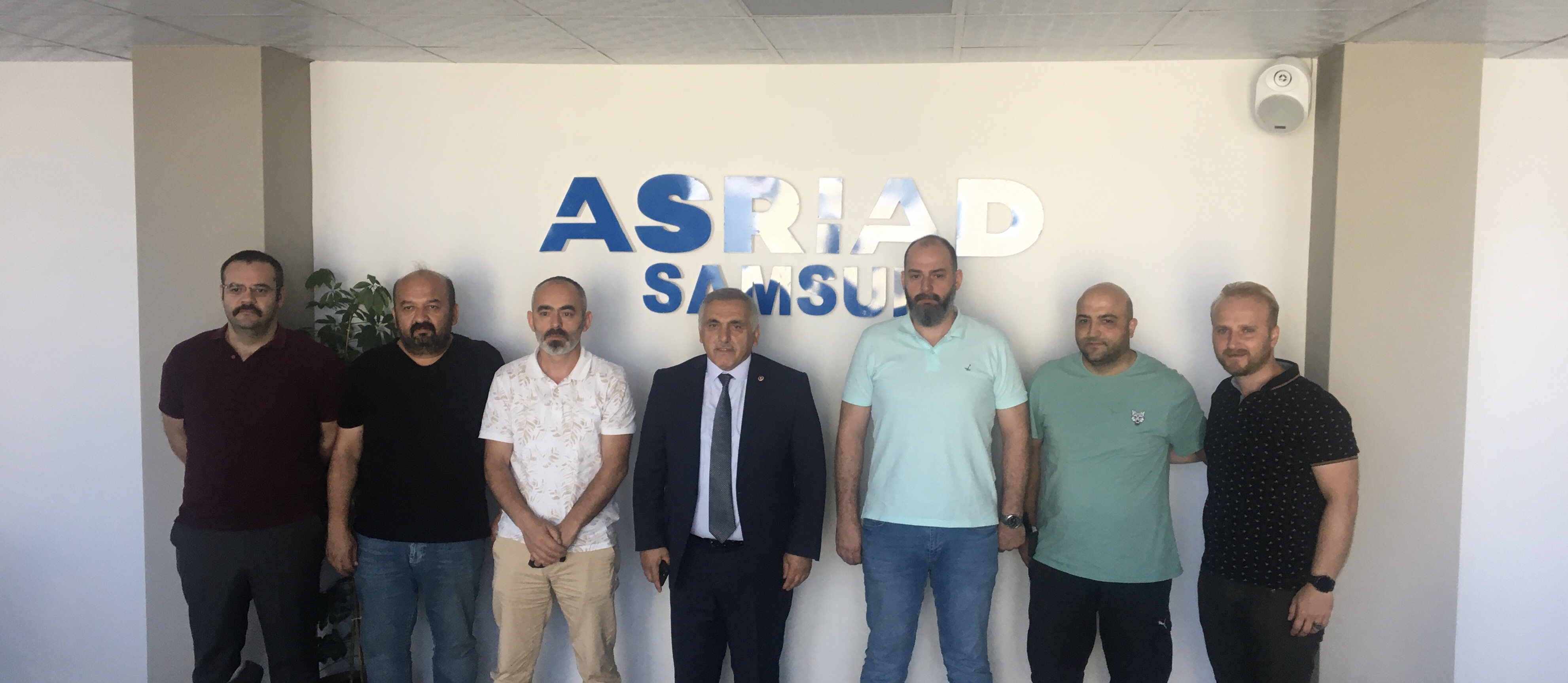 Ak Parti Yerel Yönetimler Başkan Yardımcısı İnci'den Asriad'a Ziyaret