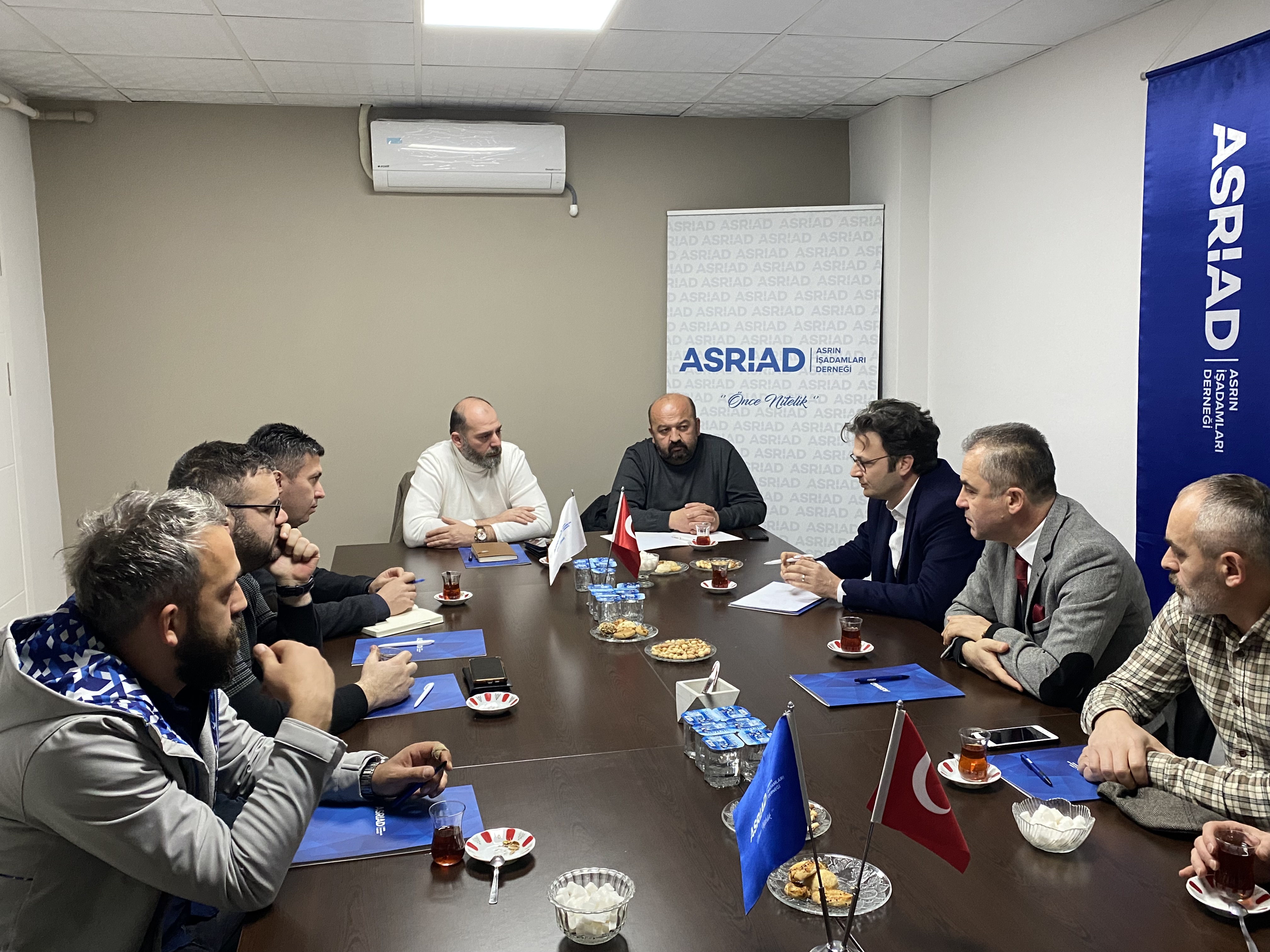 Vakıfbank Karadeniz Bölge Müdürlüğün’den  ASRİAD’a Ziyaret